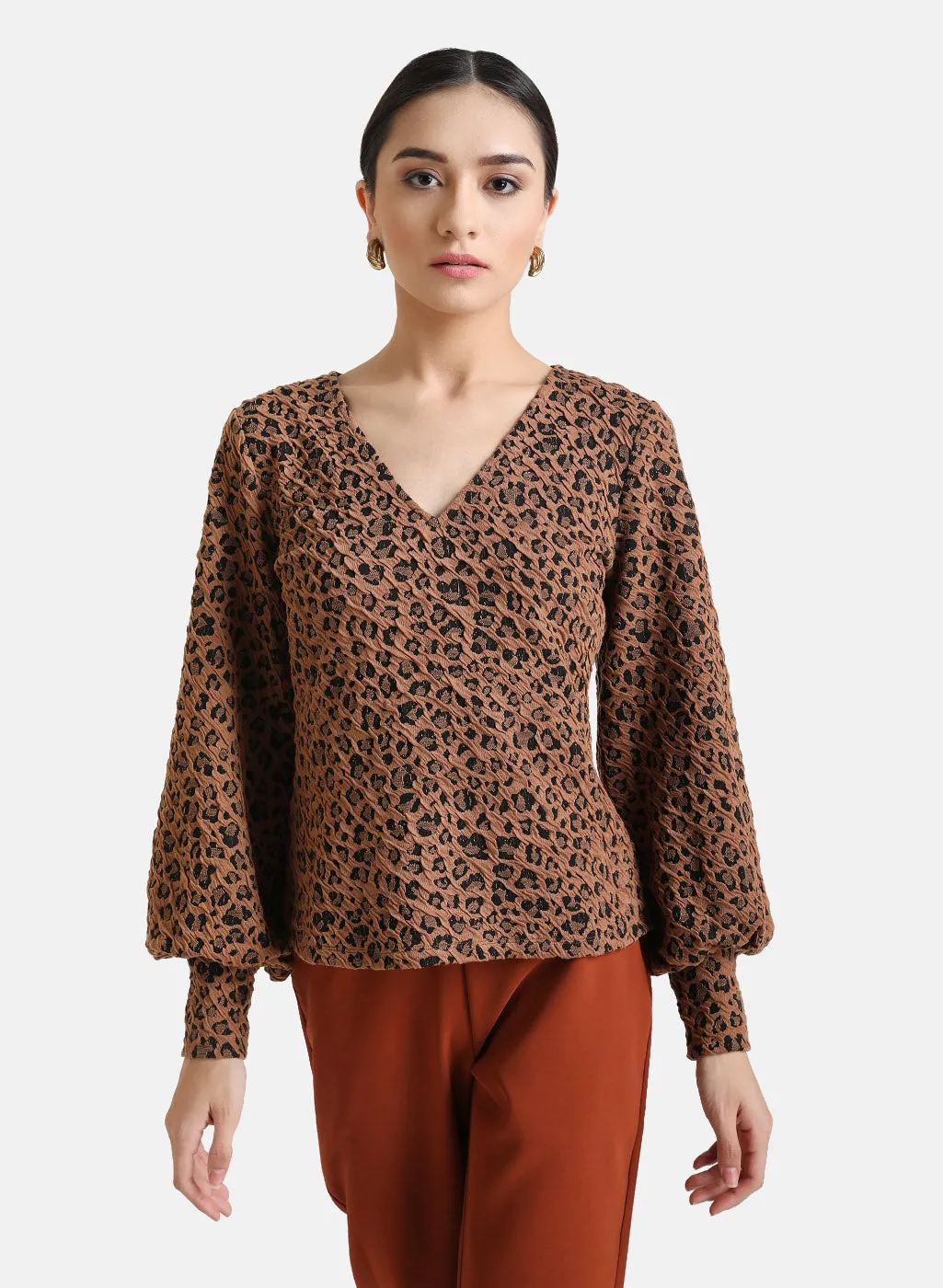 Animal Jacquard Knit Puff Sleeves Top