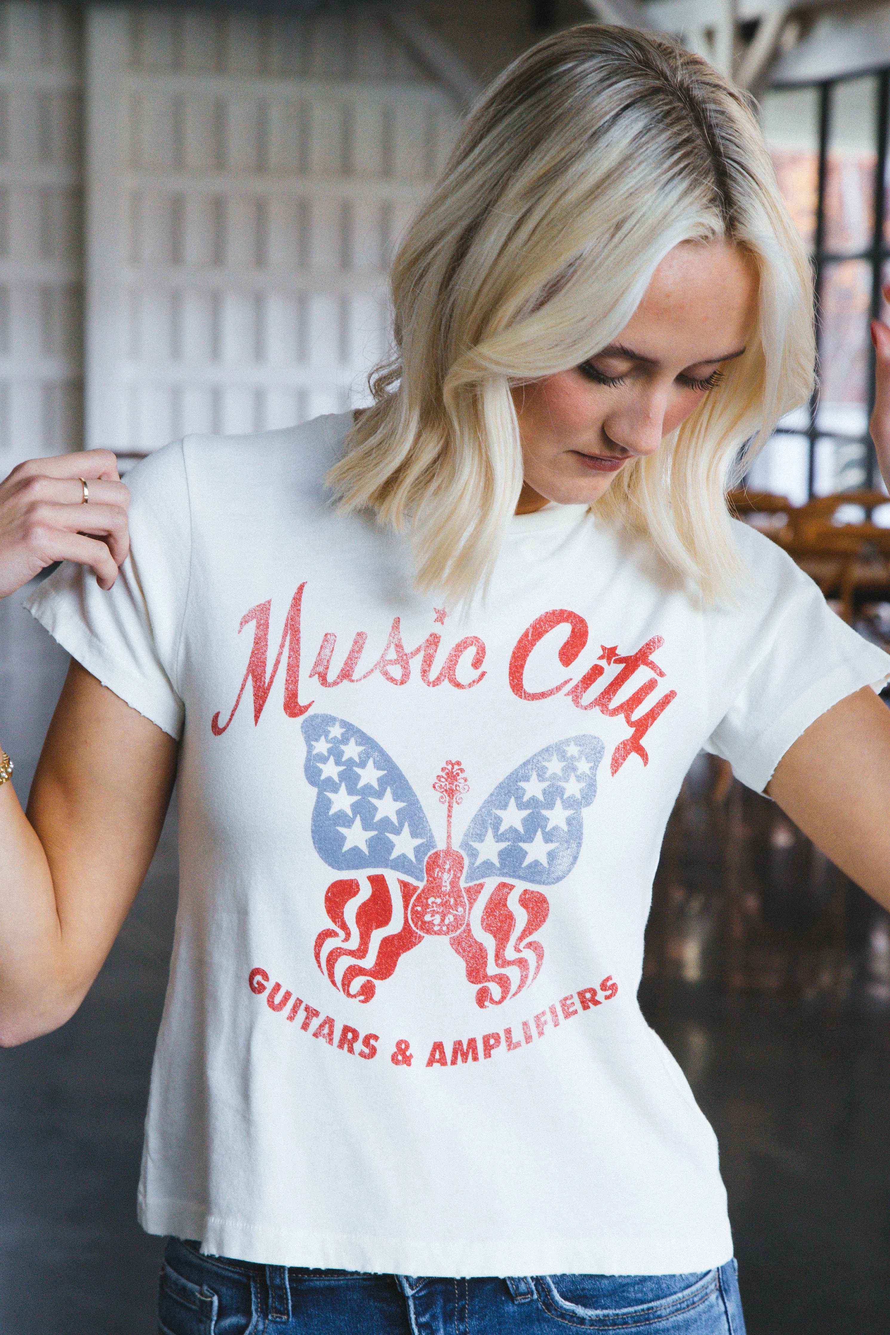 Music City Butterfly Vintage Tee, Stone Vintage | Daydreamer