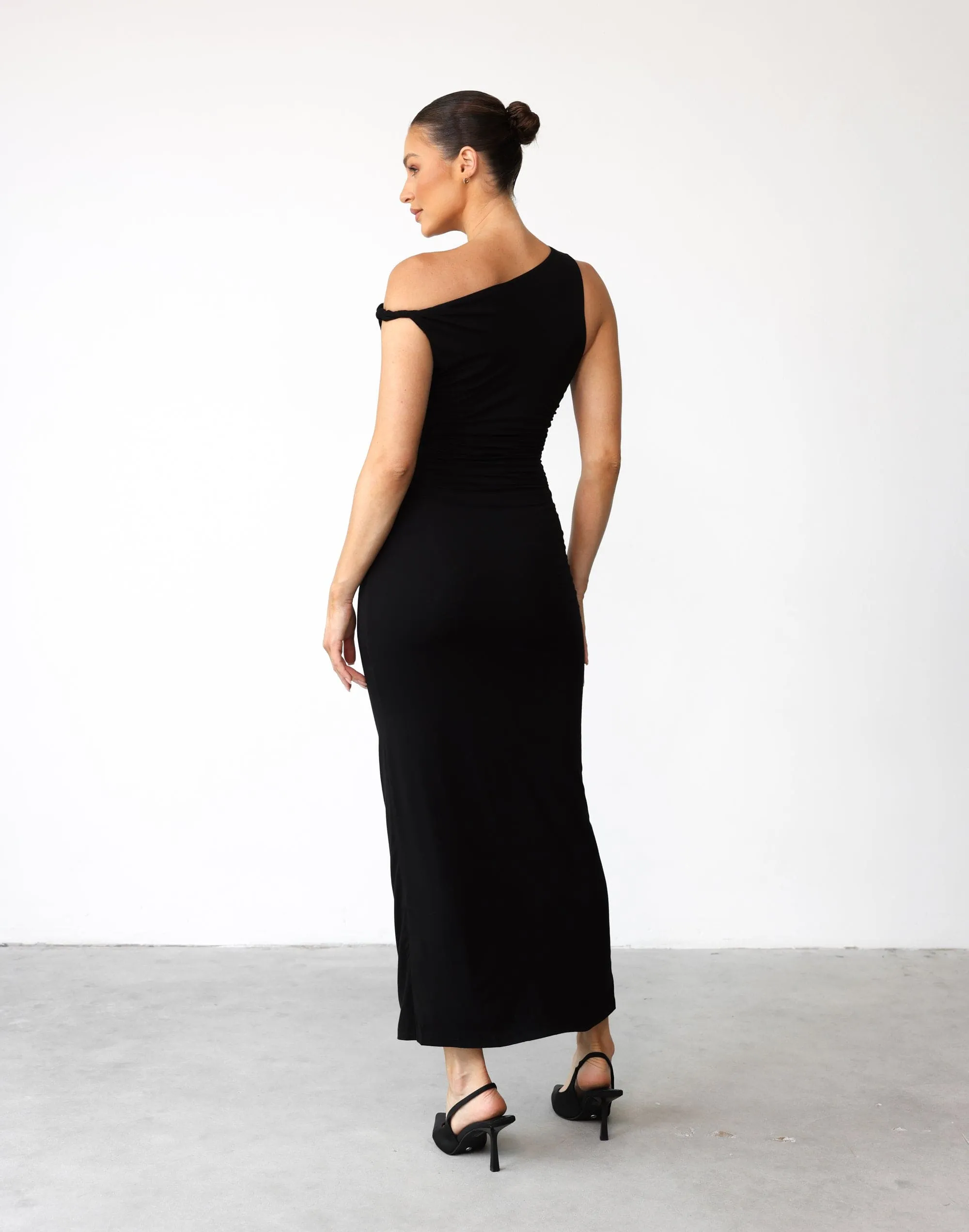 Sahana Maxi Dress (Black)