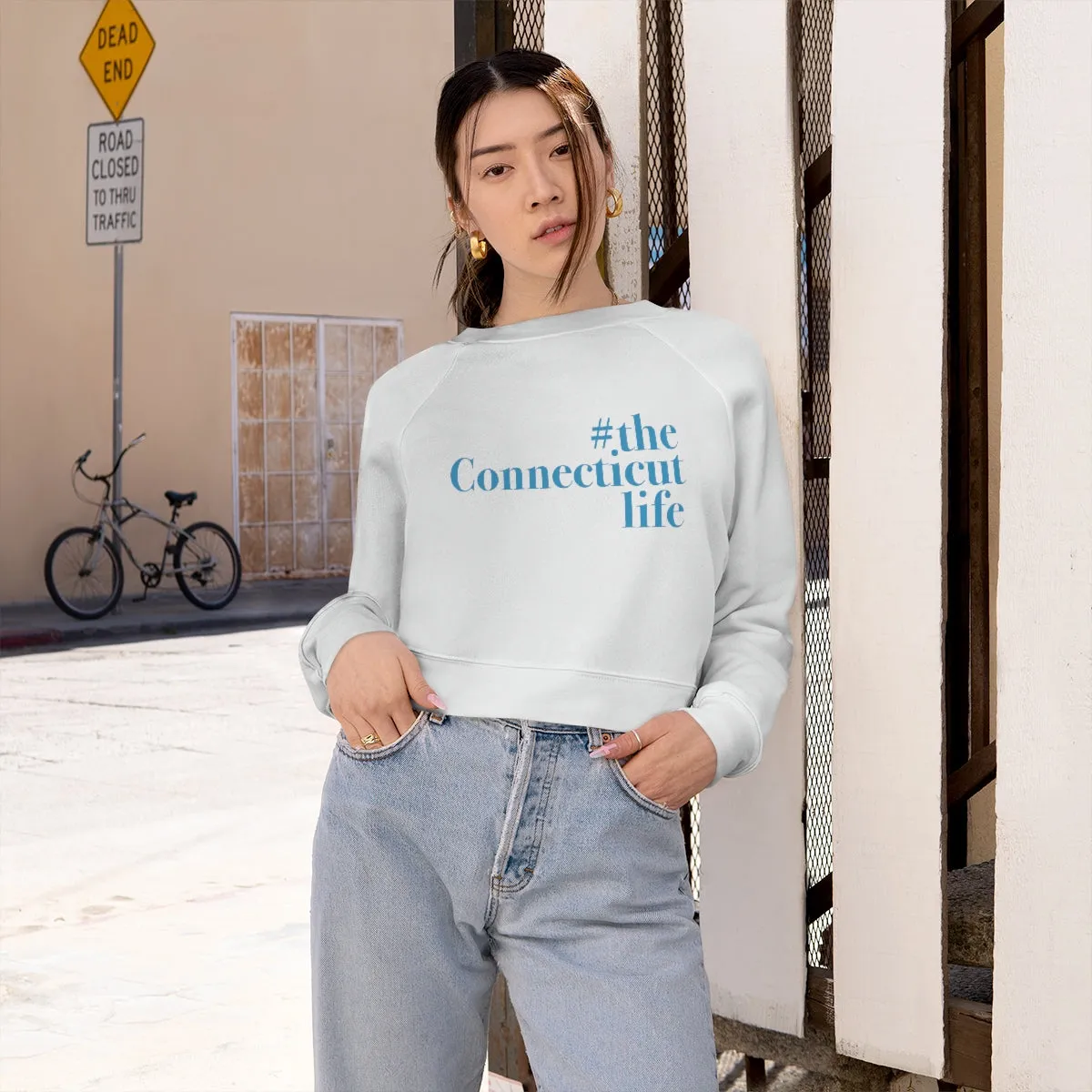 #theconnecticutlife Women's Cropped Fleece Pullover