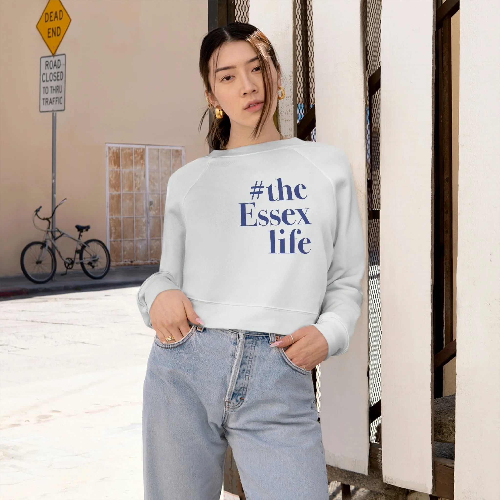 #theessexlife Women's Cropped Fleece Pullover